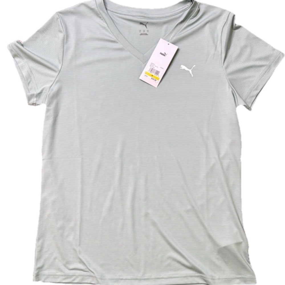 PUMA V NECK ATHLETIC TOP TEE SHIRT PALE GREEN LOGO SHORG SLEEVES WOMENS NEW